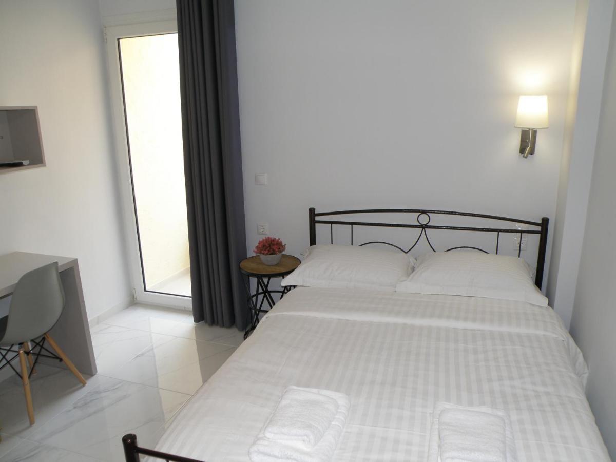 Talos Apartments And Studios Heraklion  Exterior photo