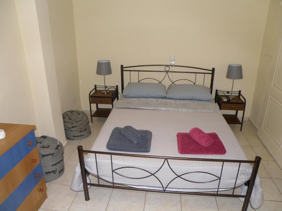 Talos Apartments And Studios Heraklion  Exterior photo