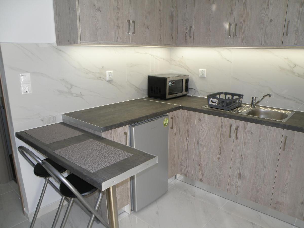 Talos Apartments And Studios Heraklion  Exterior photo