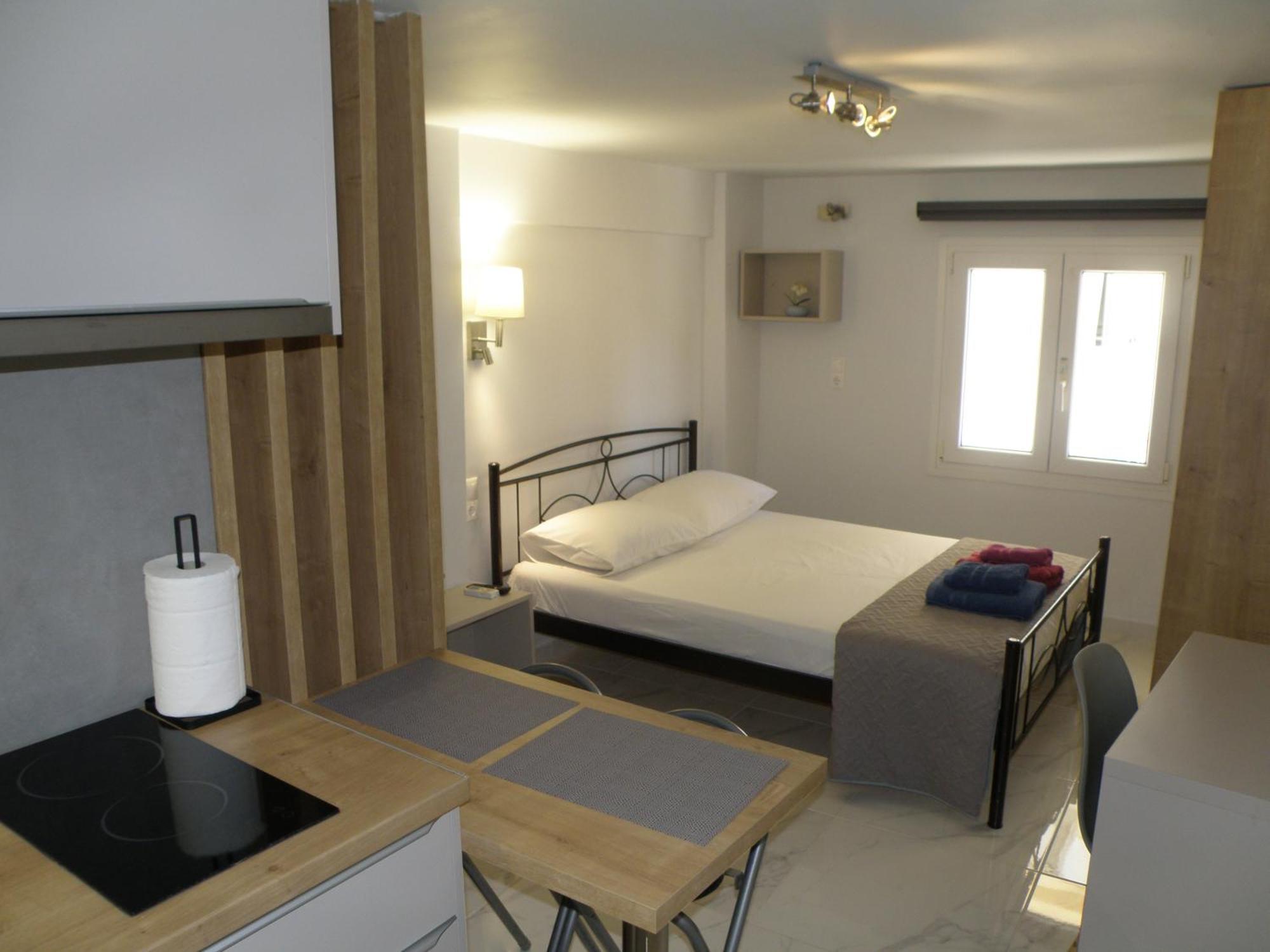 Talos Apartments And Studios Heraklion  Exterior photo