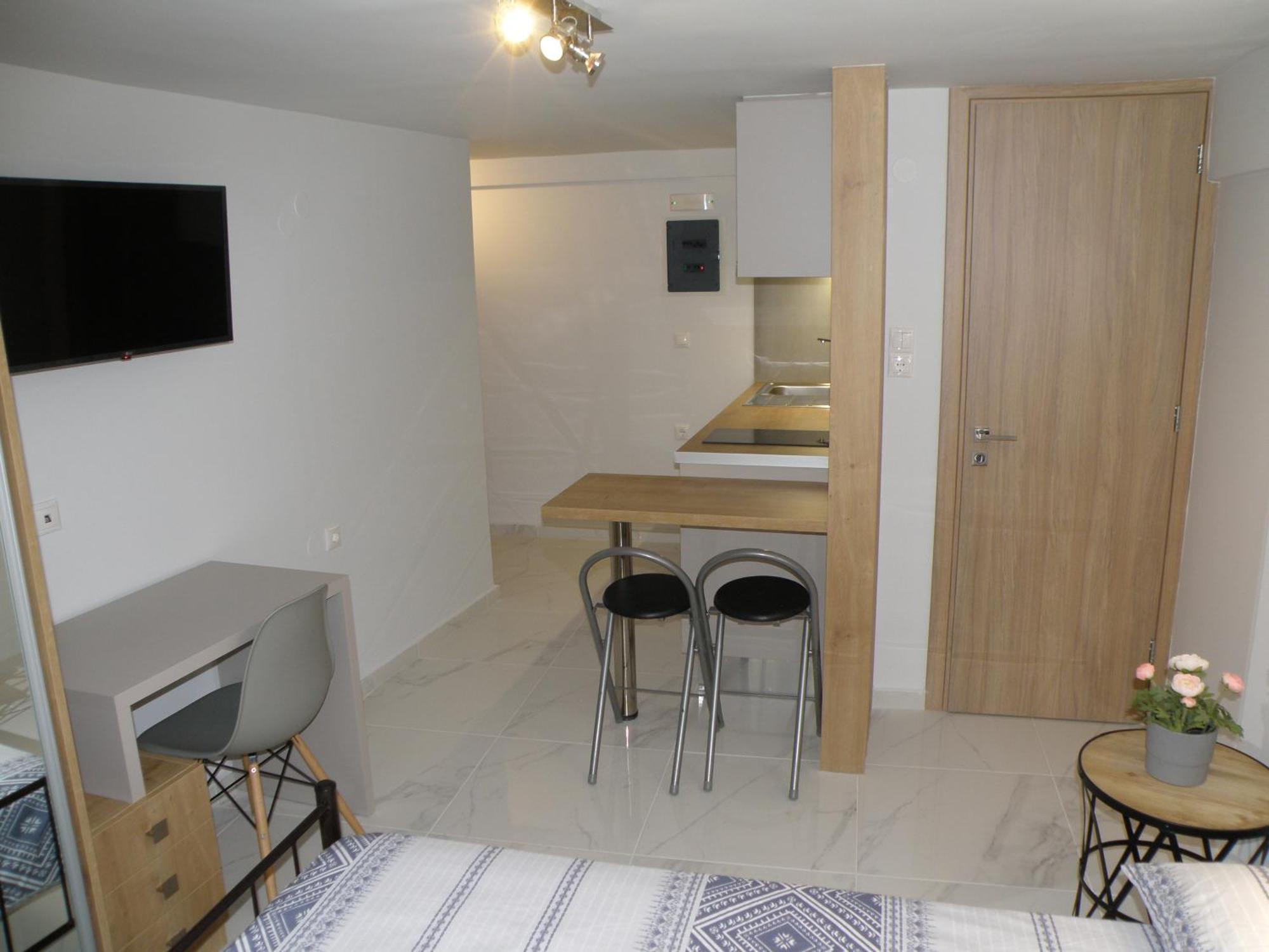 Talos Apartments And Studios Heraklion  Room photo